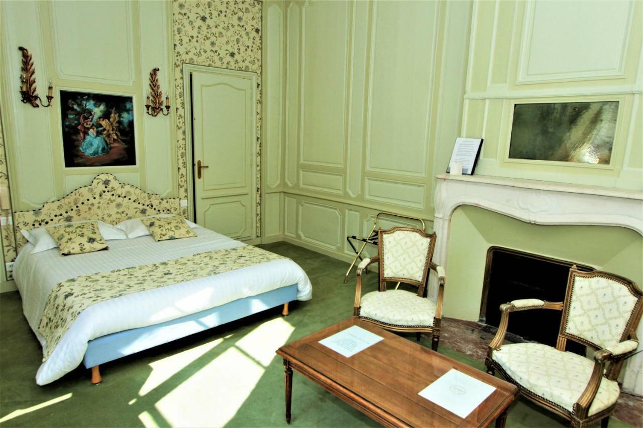 Hôtel Le Régent Villers-Cotterêts Buitenkant foto