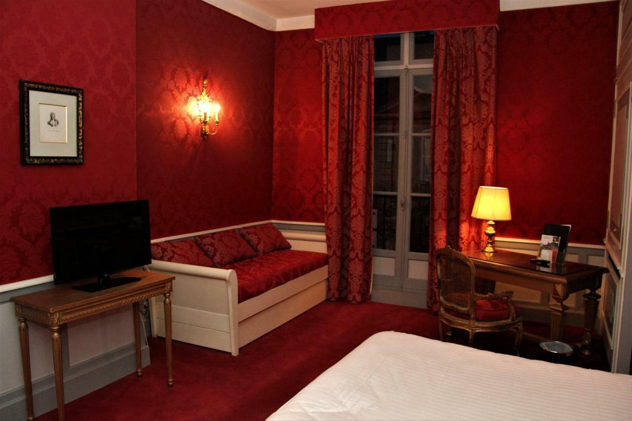 Hôtel Le Régent Villers-Cotterêts Buitenkant foto
