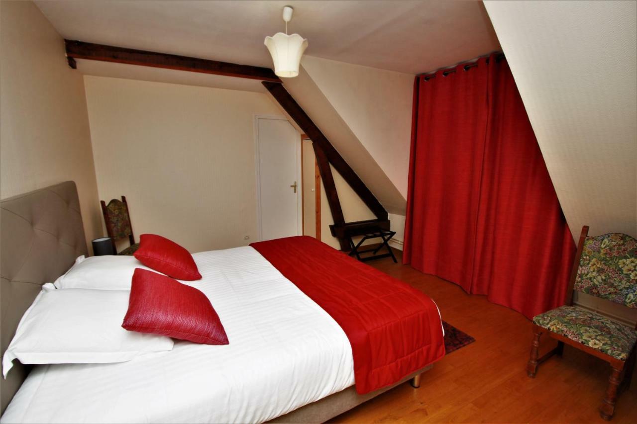 Hôtel Le Régent Villers-Cotterêts Buitenkant foto