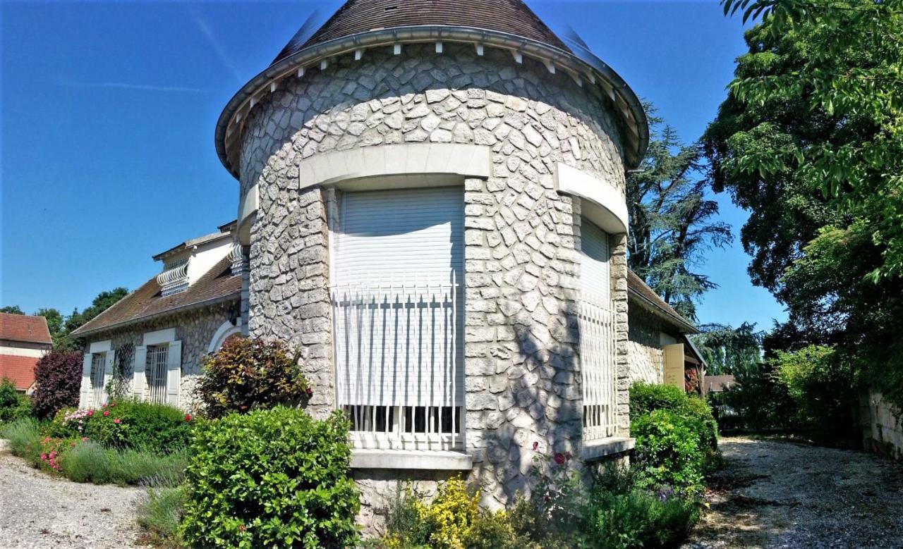 Hôtel Le Régent Villers-Cotterêts Buitenkant foto