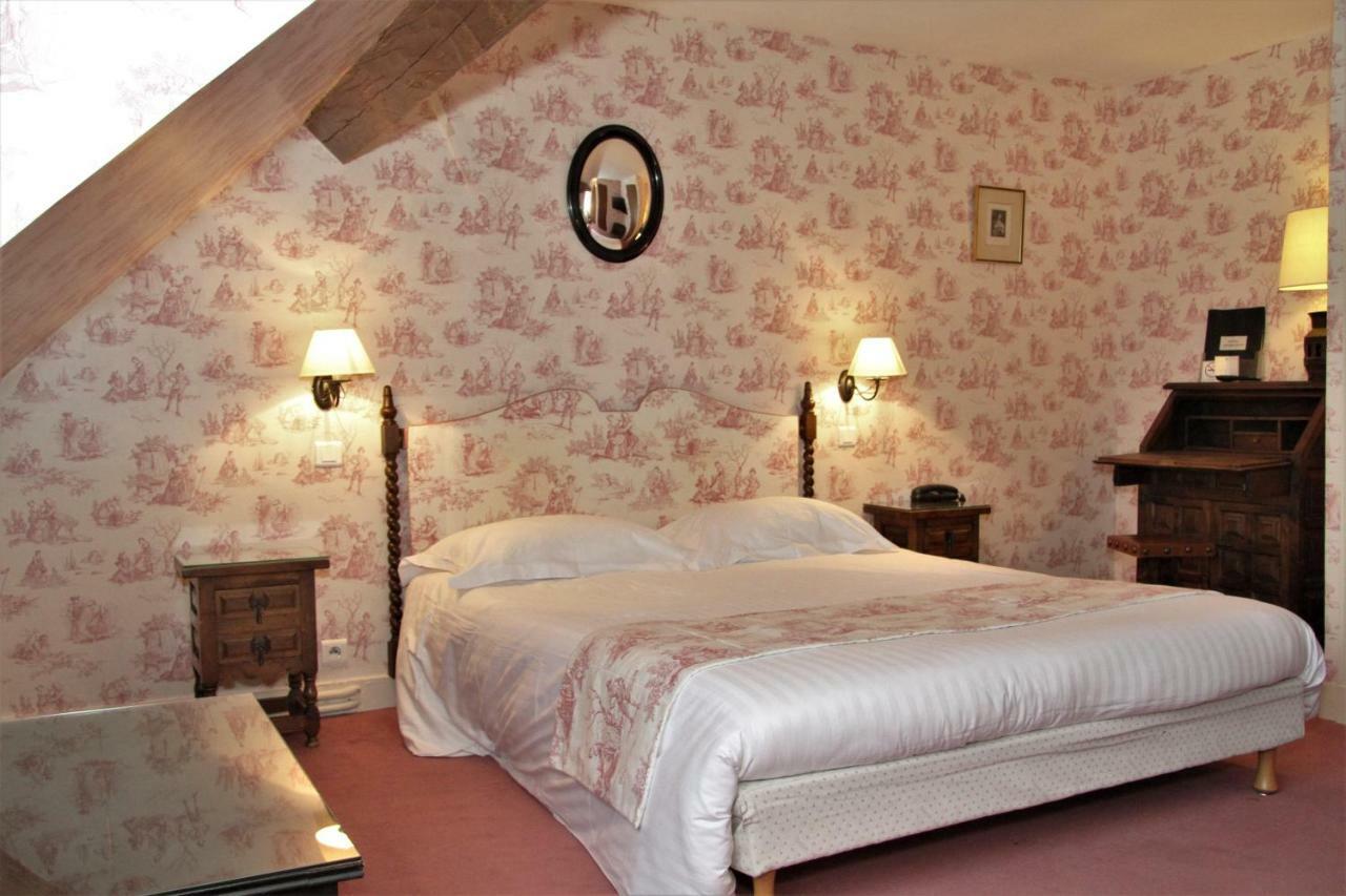 Hôtel Le Régent Villers-Cotterêts Buitenkant foto