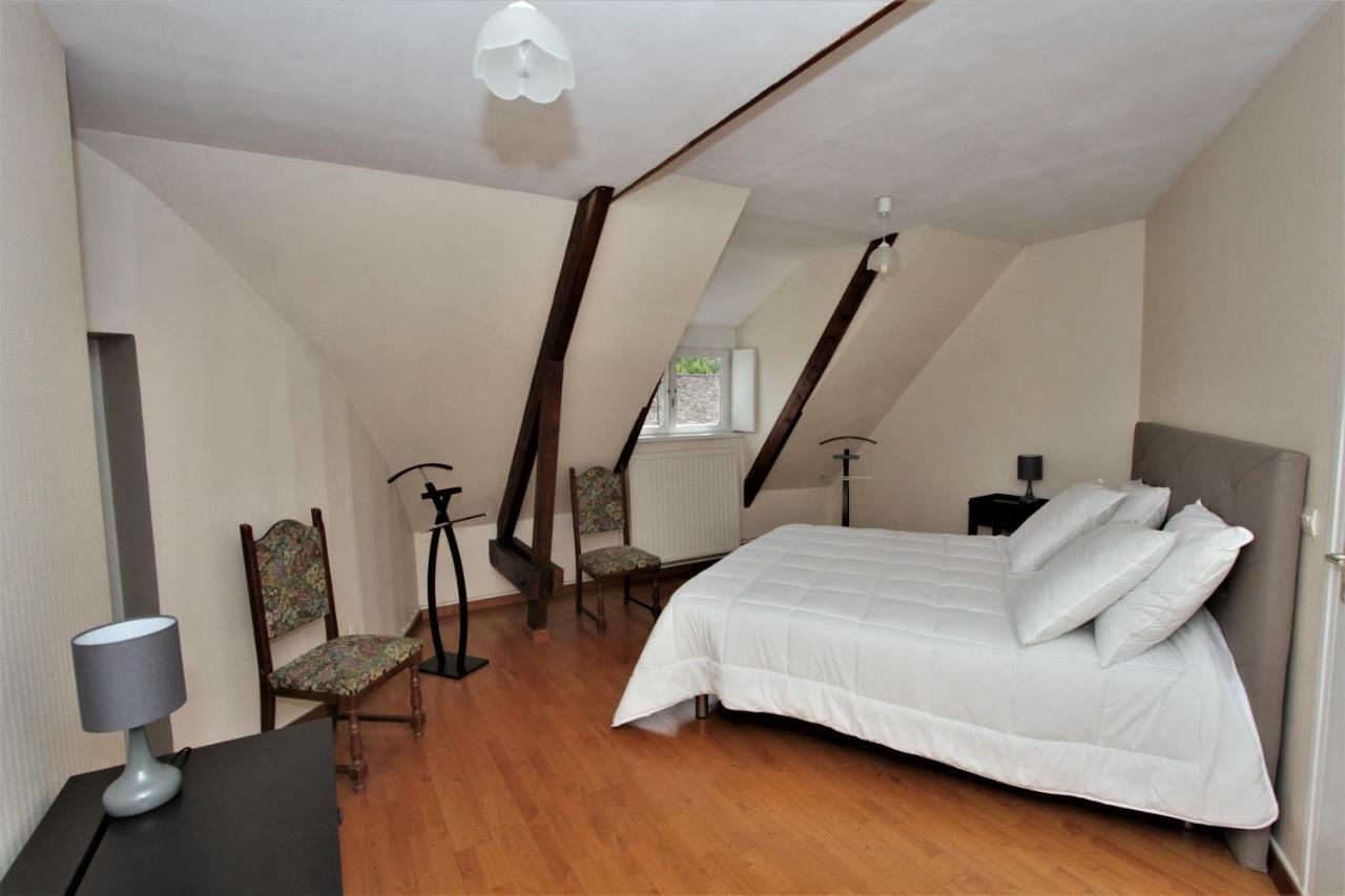 Hôtel Le Régent Villers-Cotterêts Buitenkant foto